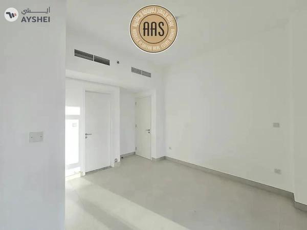 Spacious Apartment ! Garden View ! With All Aminities ! Ready to Move