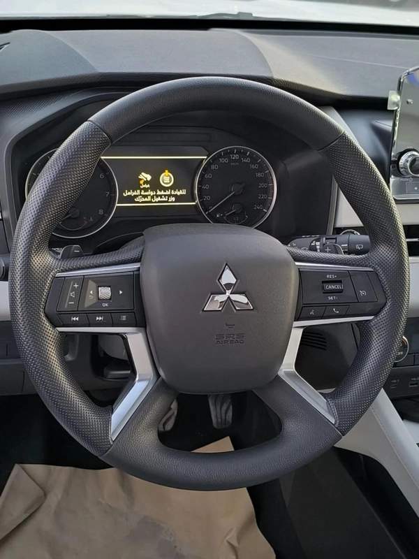 Mitsubishi Outlander 5P-M-LINE 2.5L SUV FWD 5Doors