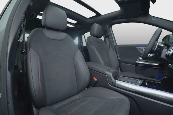 0% Downpayment | Mercedes-Benz 5 Years Warranty | AED 2,802 P/M