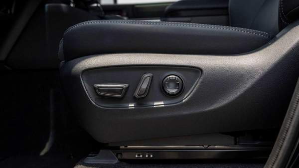 Toyota Prado Toyota Prado Premium 2.4L petrol MY 2025