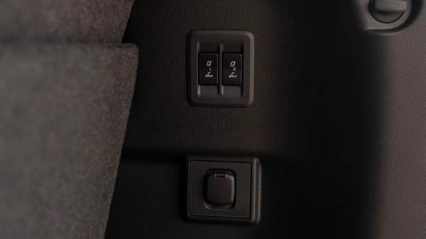 Toyota Prado Toyota Prado Premium 2.4L petrol MY 2025