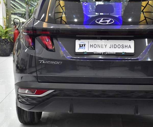 Hyundai Tucson ( 2023 Model ) in Grey Color GCC Specs