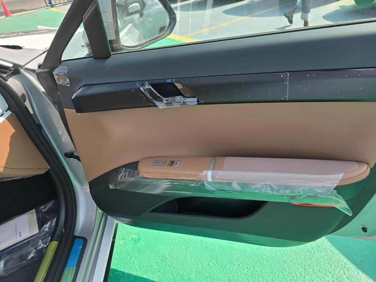 Hyundai Azera 3.5L V6 Premium-3-3