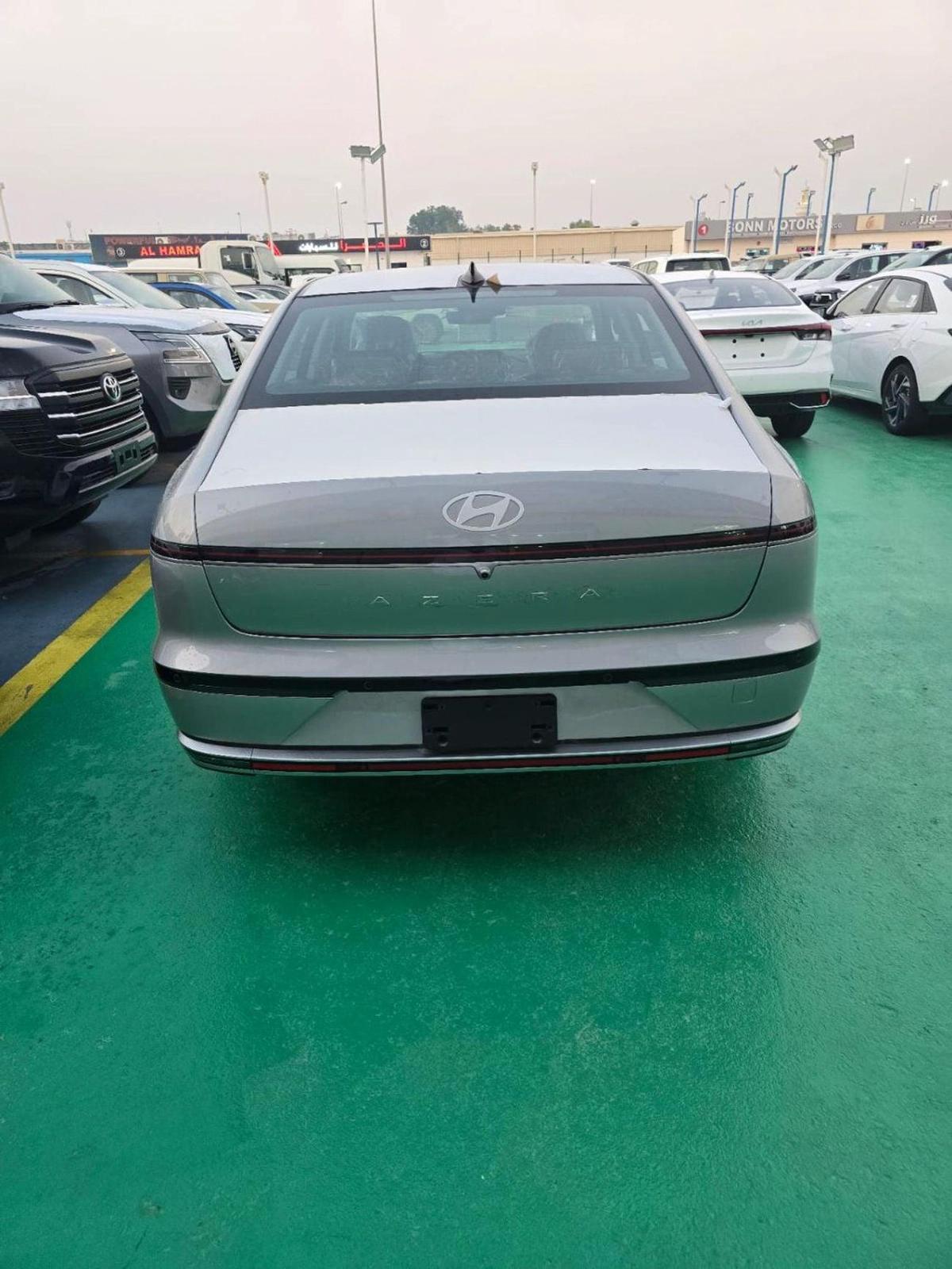 Hyundai Azera 3.5L V6 Premium-17-17