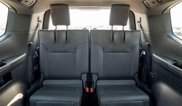 Toyota Land Cruiser LC300 VX 4.0P AT MY2024 – BLACK