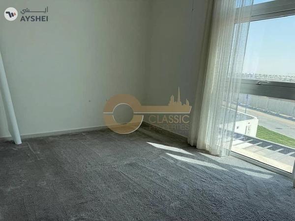 Spacious | 3 Bed Townhouse with Garden | Fountain