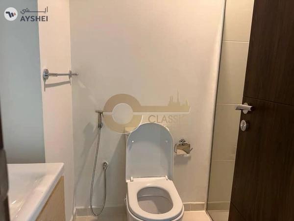 Spacious | 3 Bed Townhouse with Garden | Fountain