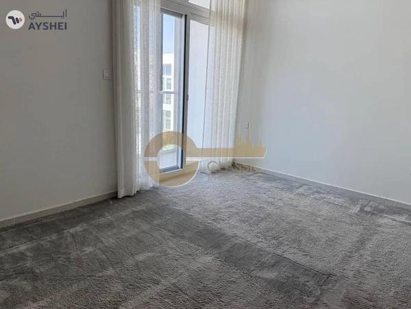 Spacious | 3 Bed Townhouse with Garden | Fountain