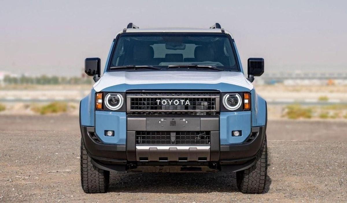 Toyota Prado PRADO 250 2.8D AT FIRST EDITION MY2025 – BLUE & GREY ROOF-1-1