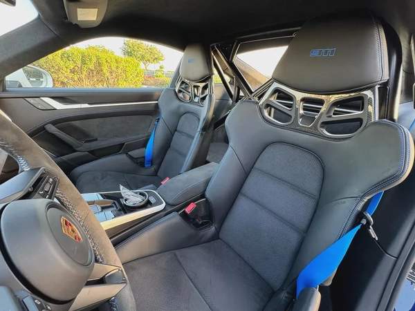 **2023**GERMAN SPEC USED NEAT AND CLEAN