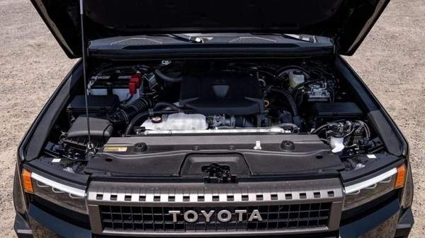 Toyota Prado (LHD) TOYOTA PRADO 250 WX 2.4P AT ADVENTURE MY2025– BLACK