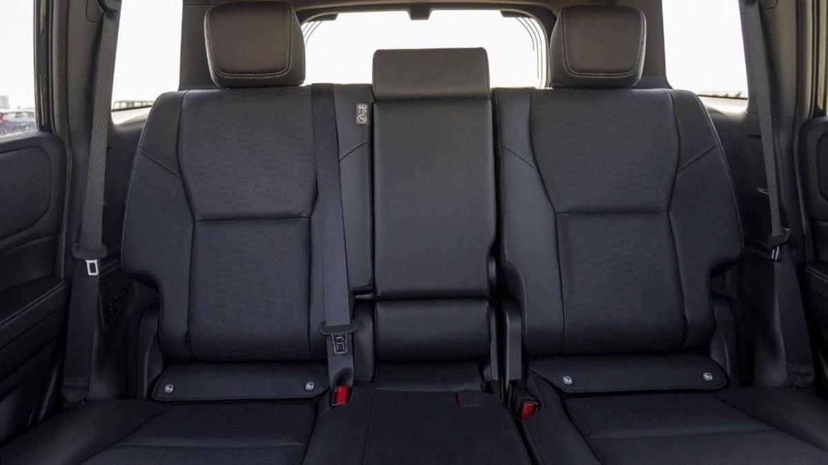 Toyota Prado (LHD) TOYOTA PRADO 250 WX 2.4P AT ADVENTURE MY2025– BLACK-15-15