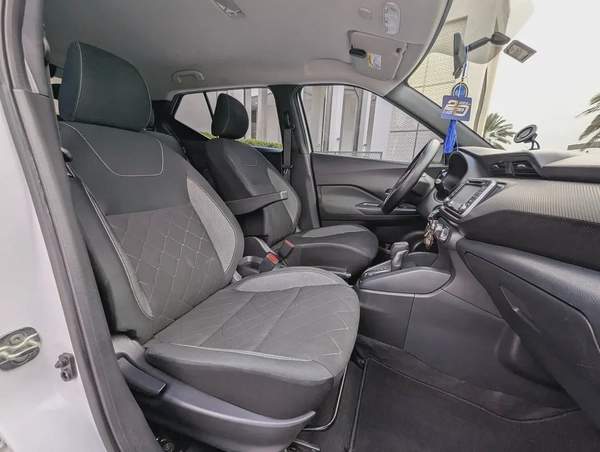 Nissan Kicks SV 2019, GCC Specs - Agency Maintained Full Option With Full Service History