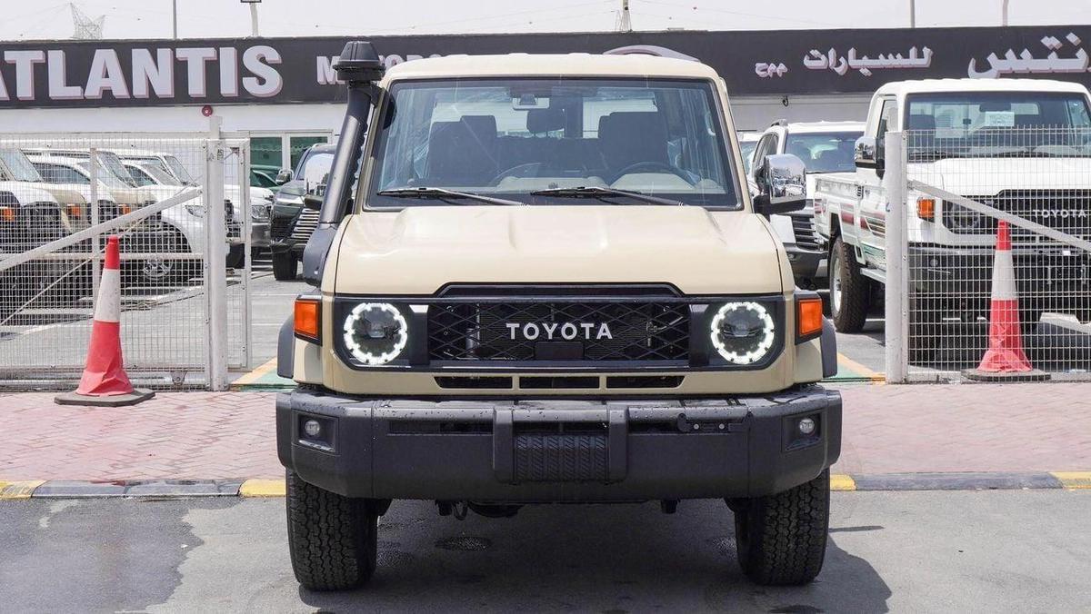 Toyota Land Cruiser 70 LX 4.0L V6 A/T-1-1