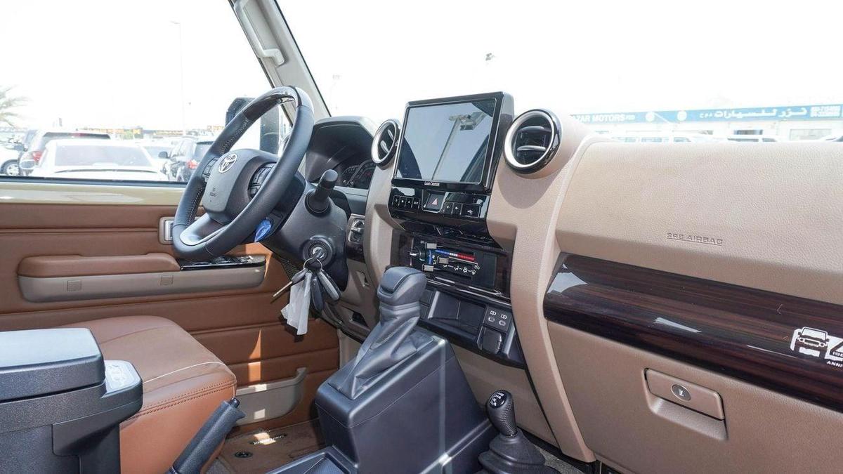 Toyota Land Cruiser 70 LX 4.0L V6 A/T-11-11