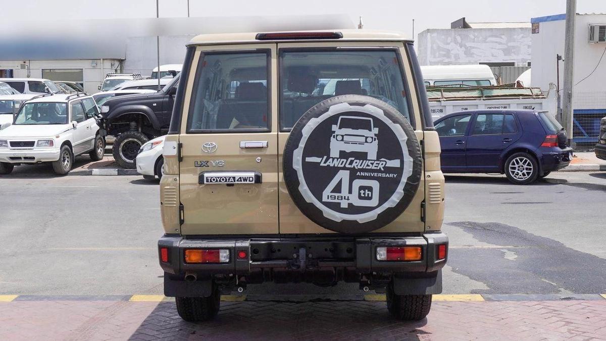 Toyota Land Cruiser 70 LX 4.0L V6 A/T-15-15