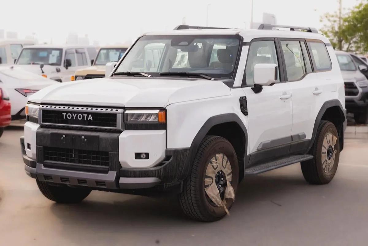 Toyota Prado GXR 2025 - GCC Specs - Brand New-0-0