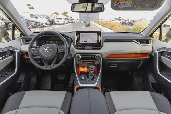 TOYOTA - RAV4 - ADVENTURE - PETROL - 4WD - Panoramic Roof - GCC - 2025 (Export)