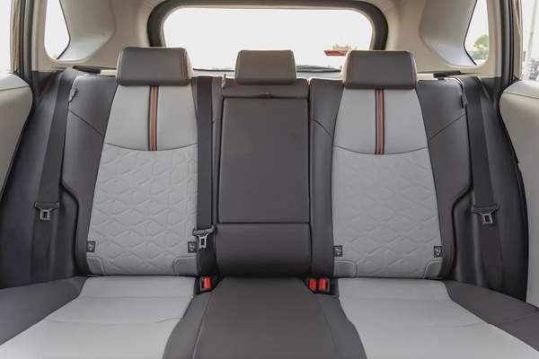 TOYOTA - RAV4 - ADVENTURE - PETROL - 4WD - Panoramic Roof - GCC - 2025 (Export)