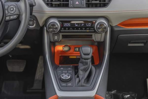 TOYOTA - RAV4 - ADVENTURE - PETROL - 4WD - Panoramic Roof - GCC - 2025 (Export)