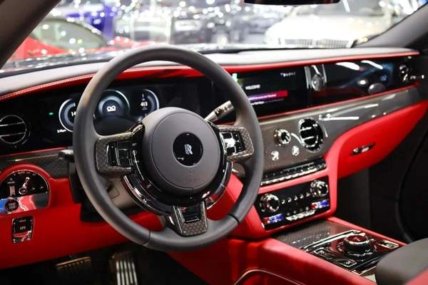 Rolls-Royce Spectre Black Badge