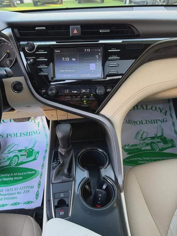 CAMRY 2020 MODEL FREE ACCIDENT FIRST OWNER 130000KM ORIGINAL PAINT EXCELLENT CONDITION