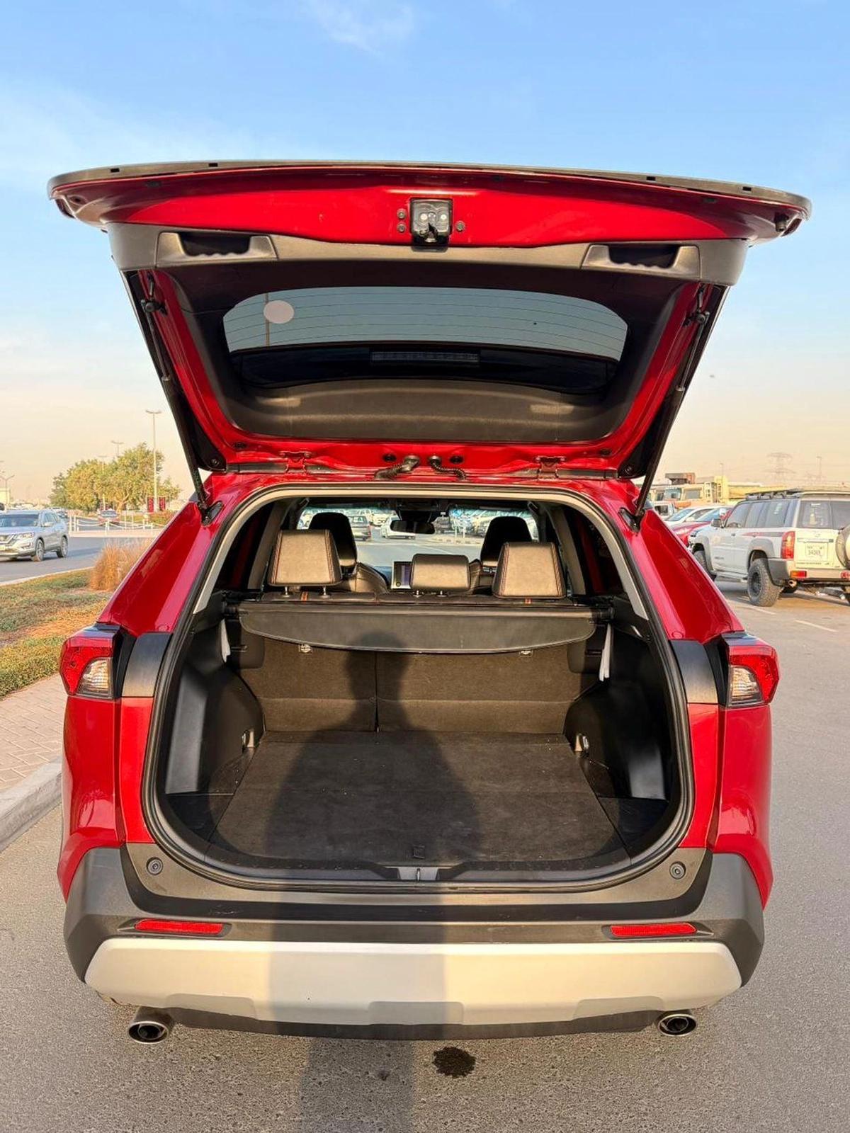 Toyota RAV4 2.5L Adventure 2023-24-24