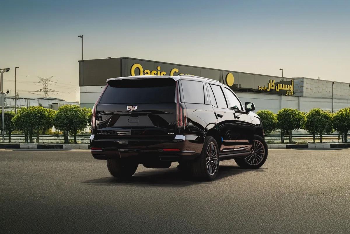 Cadillac Escalade Sport Platinum 6.2L 4WD 2025 Brand New American Specs 6.2L V8-2-2