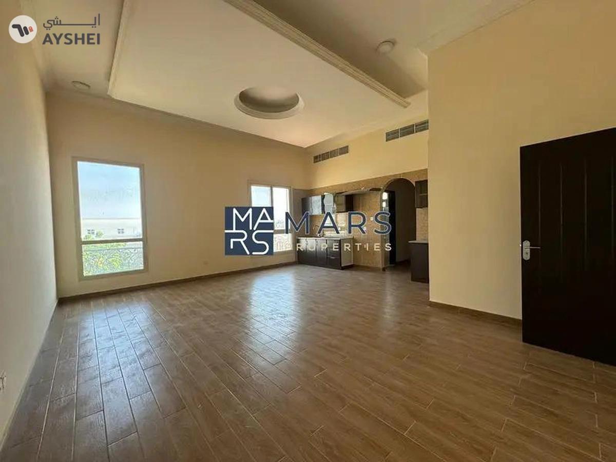 ๐ Discover Luxury Living in Darari, Sharjah - A Magnificent 8-Bedroom -13-13