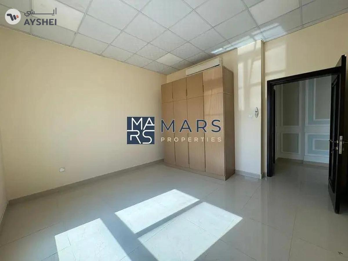 ๐ Discover Luxury Living in Darari, Sharjah - A Magnificent 8-Bedroom -19-19