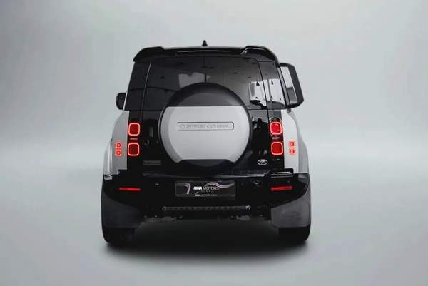 AED 4,419 / 60 months | 0% DP | 2021 Land Rover Defender 90 P400 First Edition