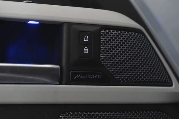 AED 4,419 / 60 months | 0% DP | 2021 Land Rover Defender 90 P400 First Edition