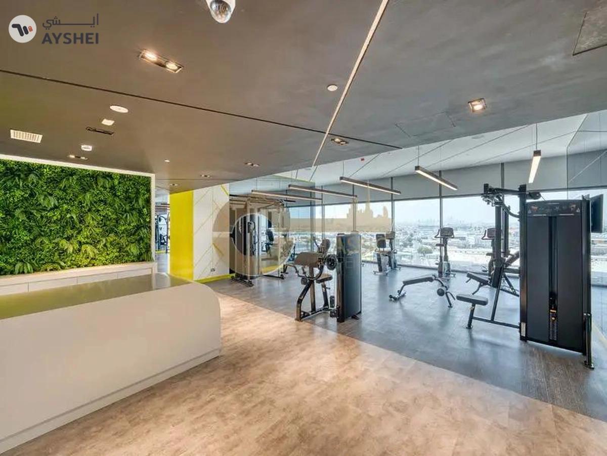 Prime Location | Well Maintained | Spacious Layout-21-21