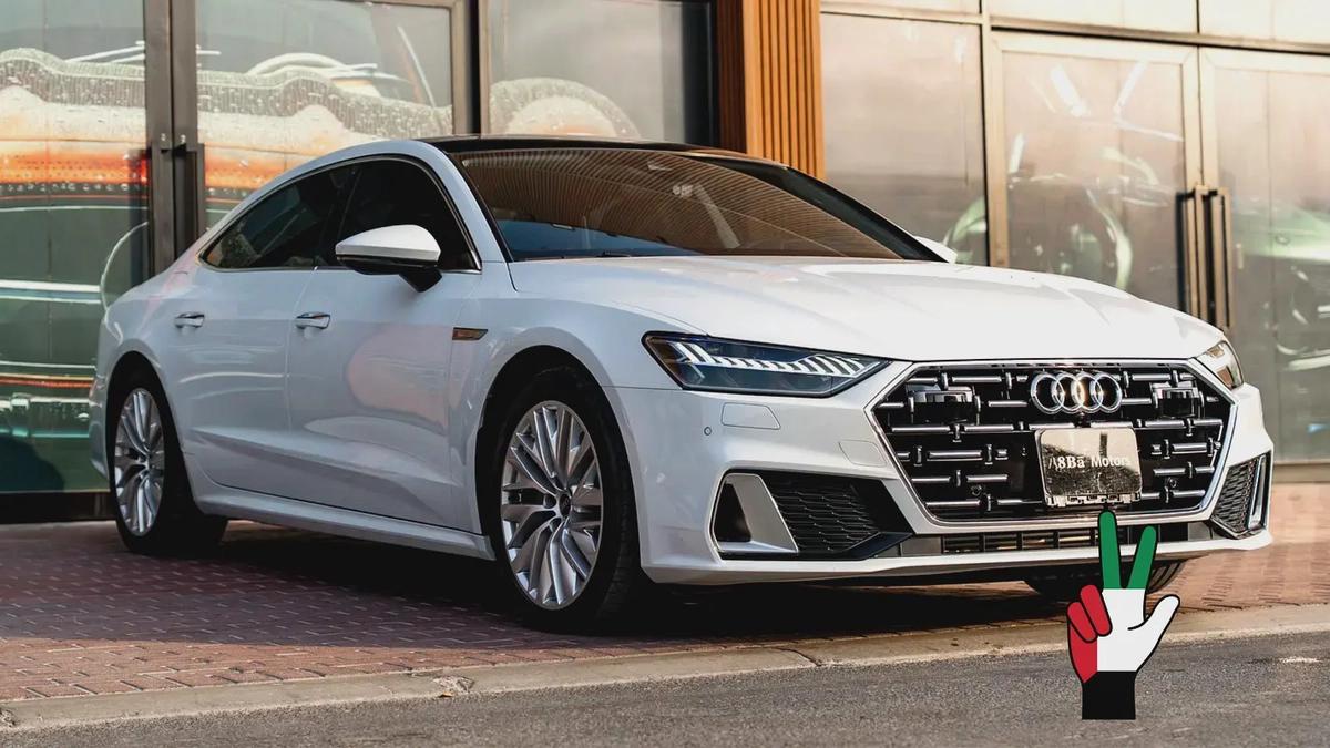 2023 Audi A7L S-line 45TFS 2.0L | Very Low Mileage-0-0
