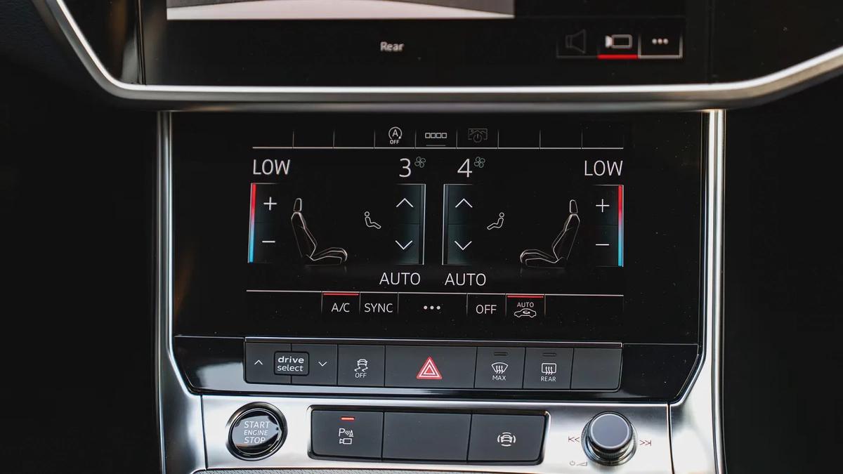 2023 Audi A7L S-line 45TFS 2.0L | Very Low Mileage-14-14