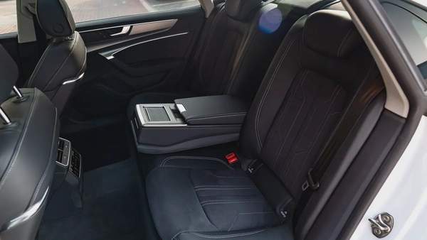 2023 Audi A7L S-line 45TFS 2.0L | Very Low Mileage