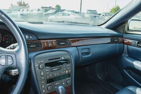 1999 - CADILLAC SEVILLE SLS - JAPANES SPECES - ONLY 8,000 KM