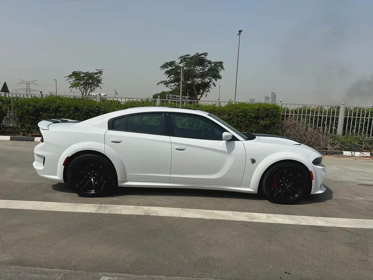 Dodge Charger SRT 2020-2-2