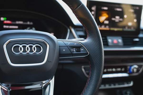 Audi SQ5 Quattro 2024 Agency Warranty Full Service History 3.0L Turbo V6 Low Mileage GCC