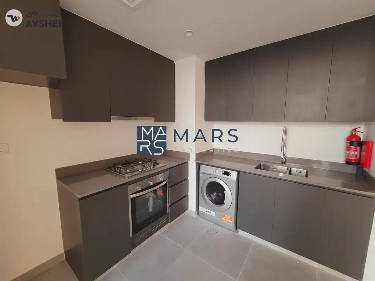 | Brand New ||Luxury 2 Bedroom || Prime Location || Ready To Move |-4-4