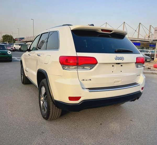 2019 Jeep Grand Cherokee Limited - American Specs - GCC Resale