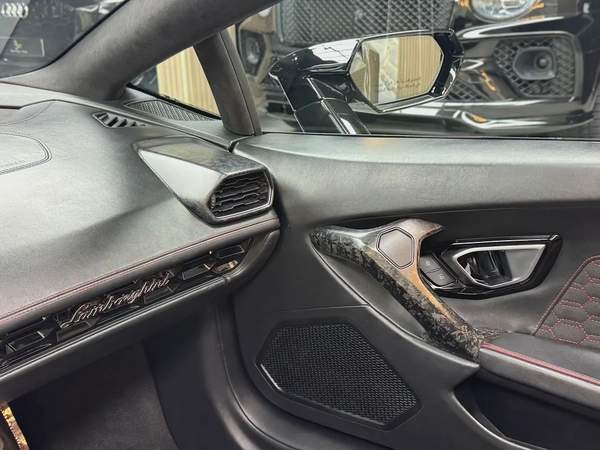 Lamborghini EVO RWD Spyder 2022