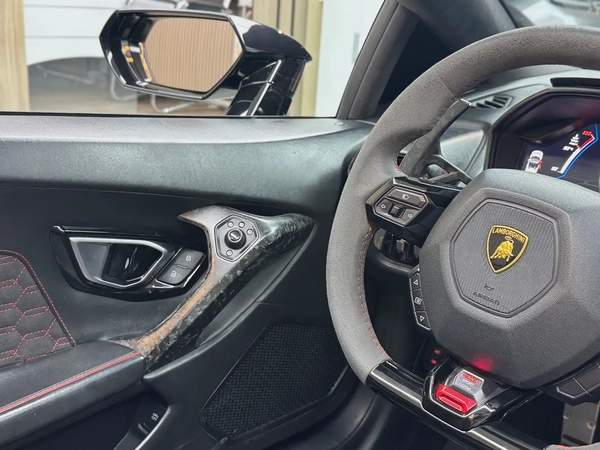 Lamborghini EVO RWD Spyder 2022