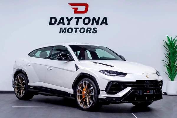 Lamborghini Urus S | 2024 | 1,500km | Under warranty