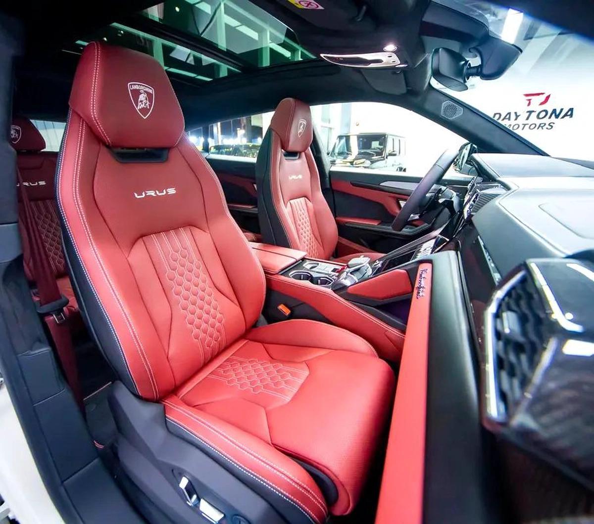 Lamborghini Urus S | 2024 | 1,500km | Under warranty-10-10