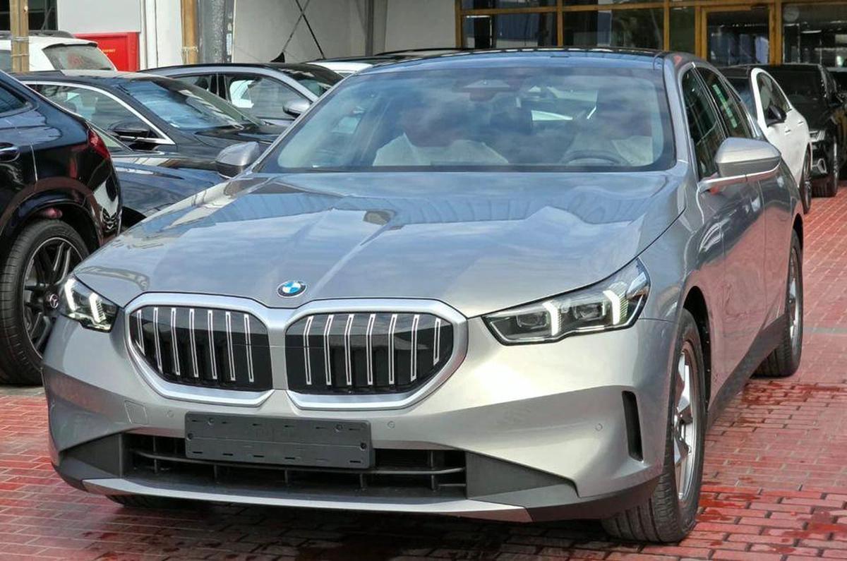 BMW 520i Under Warranty and Service 2026 GCC-0-0