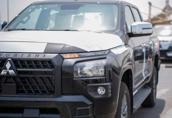 MITSUBISHI L200 2.4 2025 MODEL PETROL