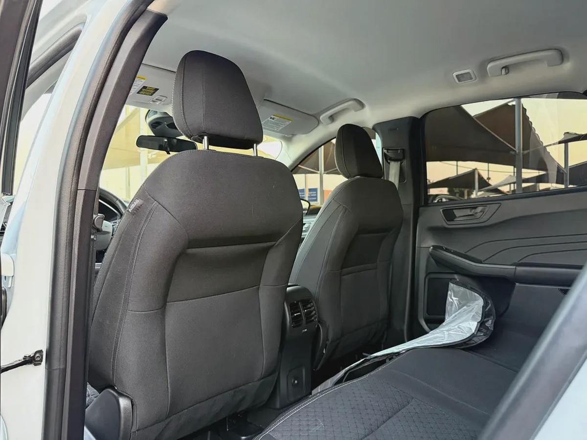 Ford Escape Active 2023-12-12