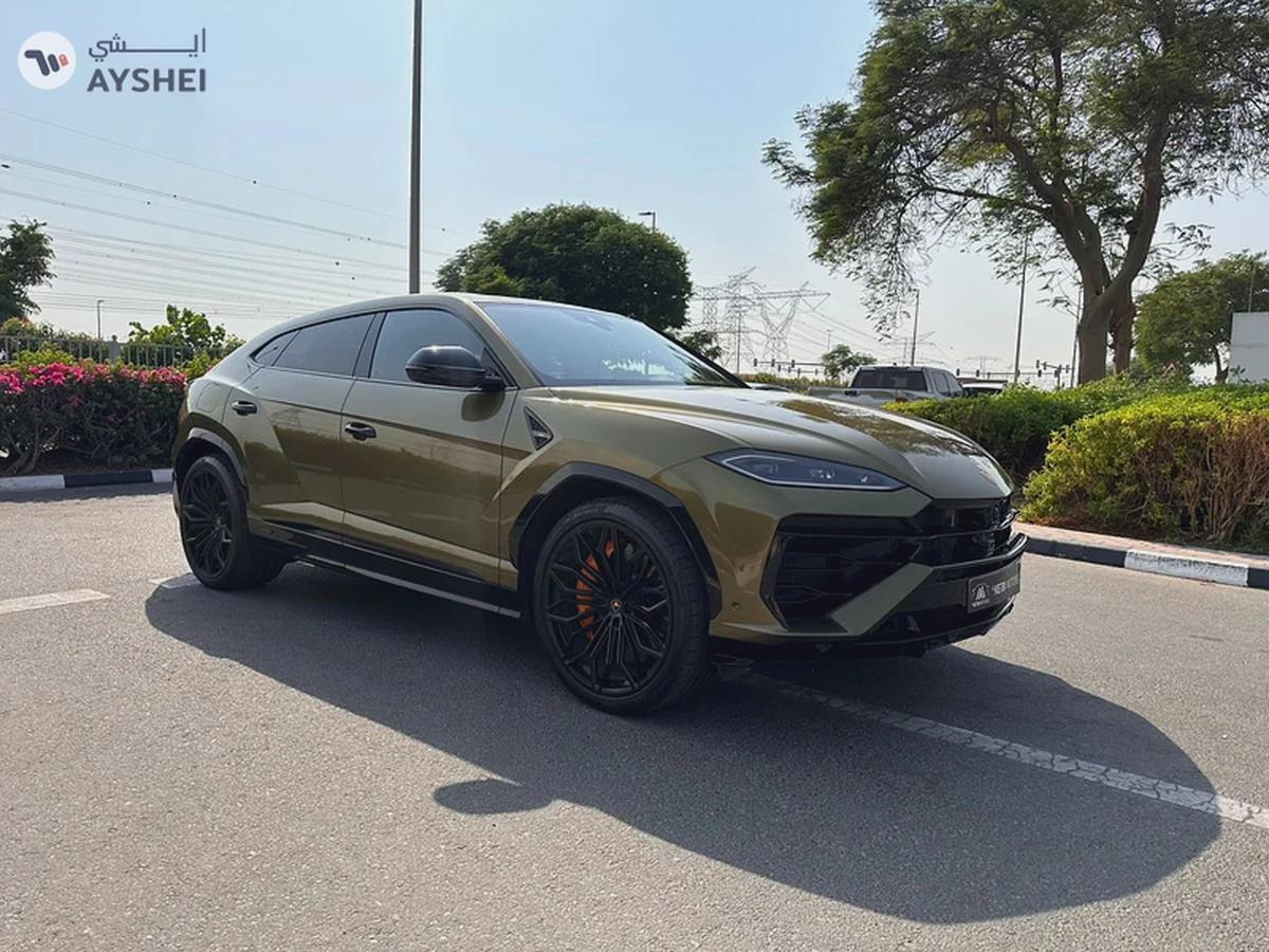 Lamborghini-URUS SE 2025-2-2