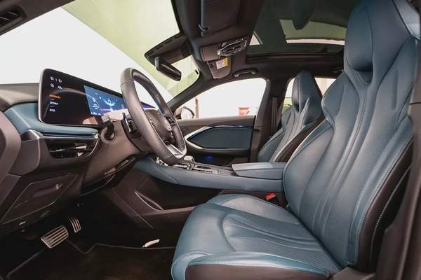 AED 1237 PM | MG7 2025 | TROPHY PLUS | UNDER 6 YEAR DEALER WARRANTY | PRISTINE CONDITION | GCC